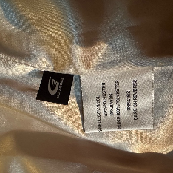 ❄️ Kenneth Cole Tan Coat 60% Wool - with branded buttons Size 8P - Picture 13 of 15